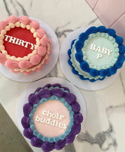 Load image into Gallery viewer, Vintage Round Cake - Gluten and Dairy Free