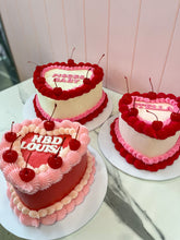 Load image into Gallery viewer, Vintage Love Heart Cake