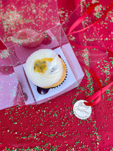 Load image into Gallery viewer, Single Christmas Cupcake
