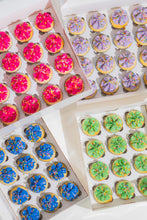 Load image into Gallery viewer, Mini Cupcakes
