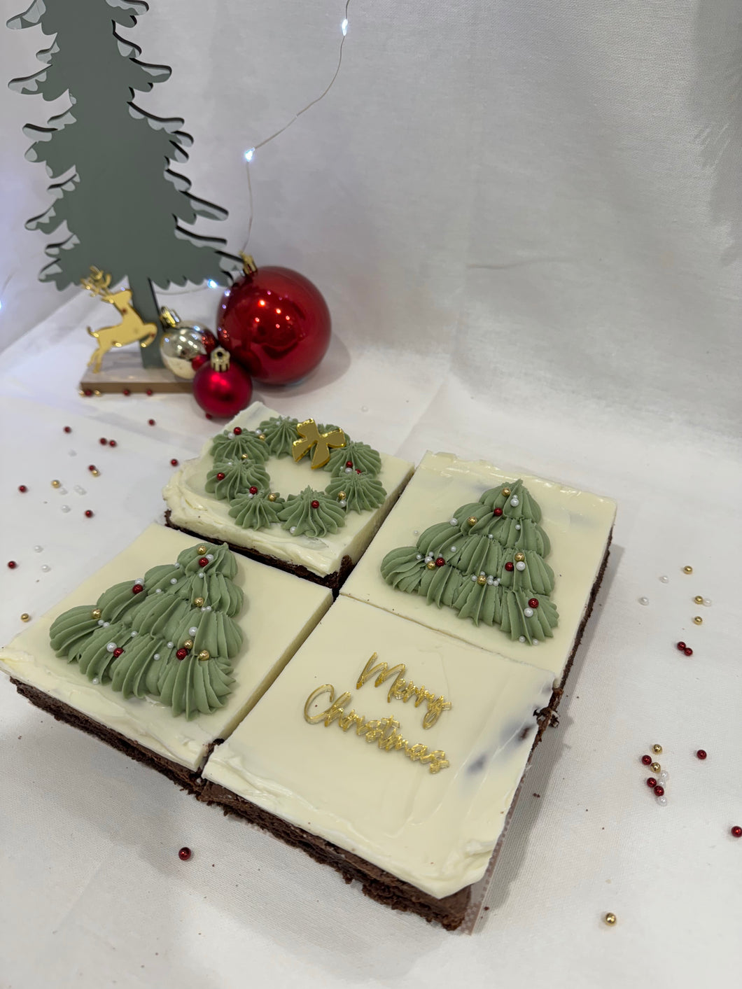 Large Brownie Christmas Gift Box