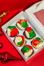 Load image into Gallery viewer, Christmas Bento Cupcakes
