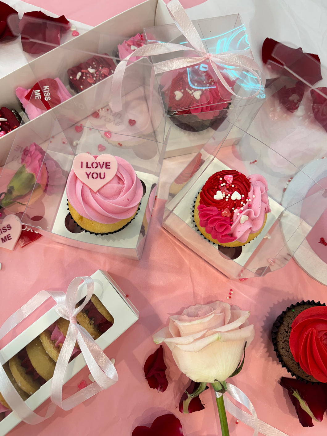 Valentine's Day Cupcake Single Boxed